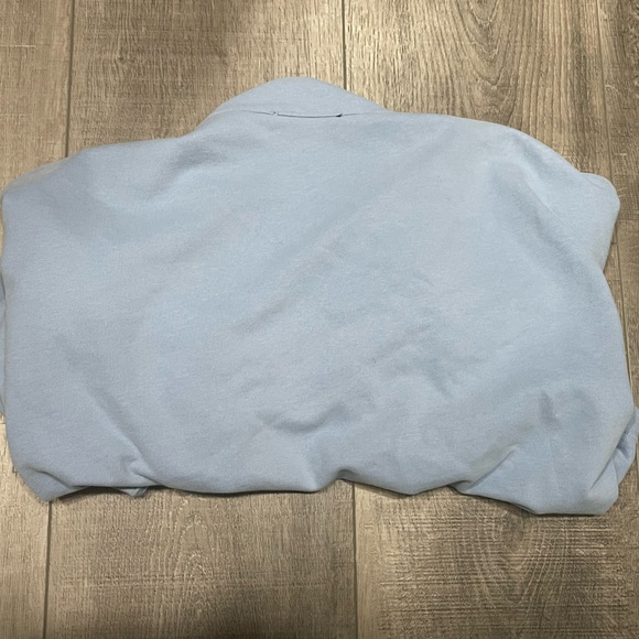 Blue Blush Cropped Sweatshirt - Picture 3 of 5